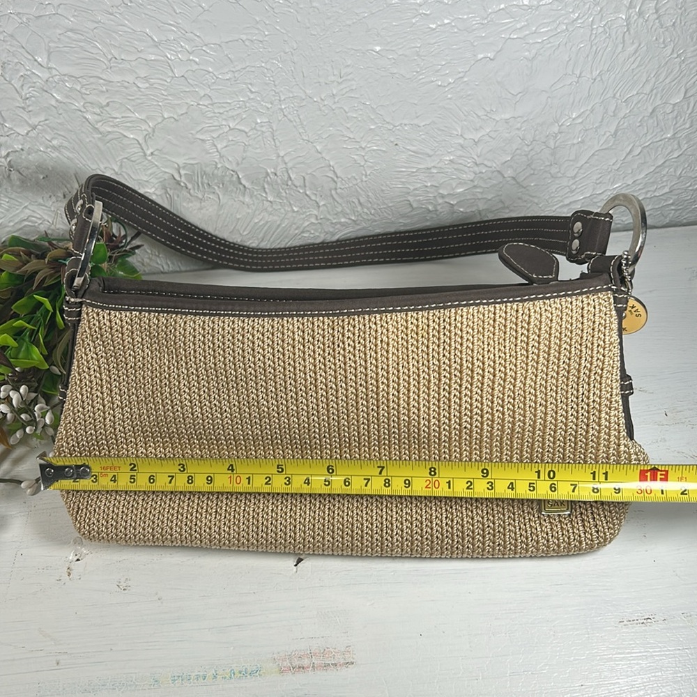 The SAK Tan and Brown Knit Leather Shoulder Bag w/ Hang Tag Leather Pad Bottom - Picture 10 of 16
